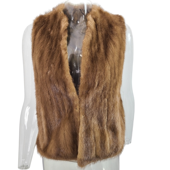 Honey Blonde Mink Vest featuring slash pockets - Picture 1 of 1